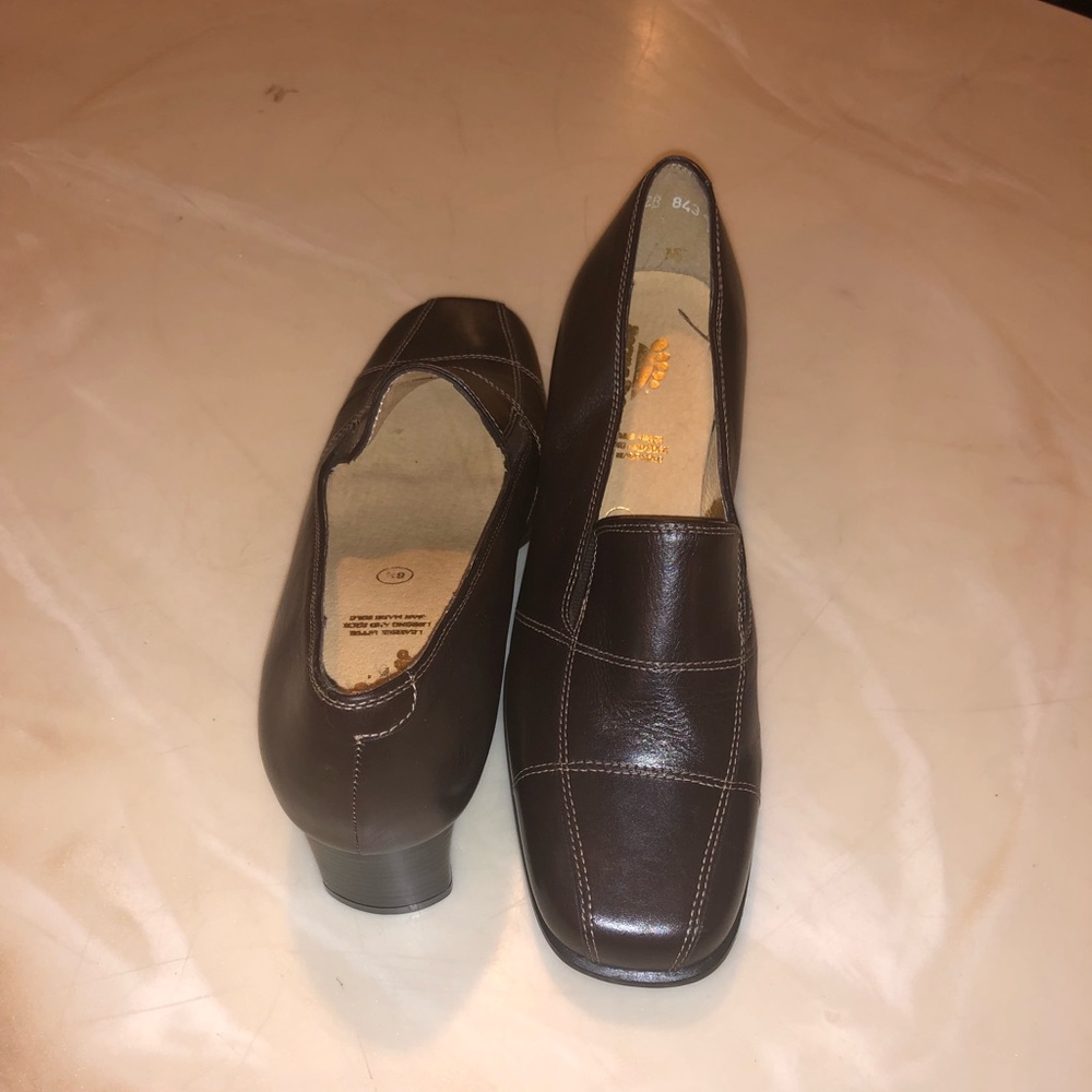 Spring Step Shoes - Picture 4 of 4